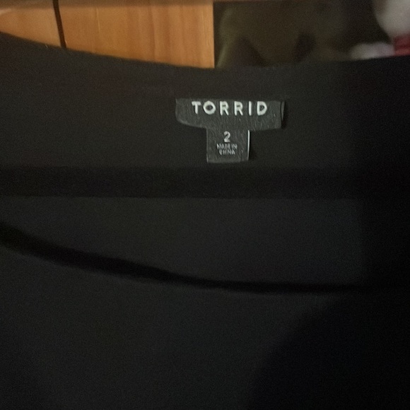 Torrid tee - Picture 2 of 3